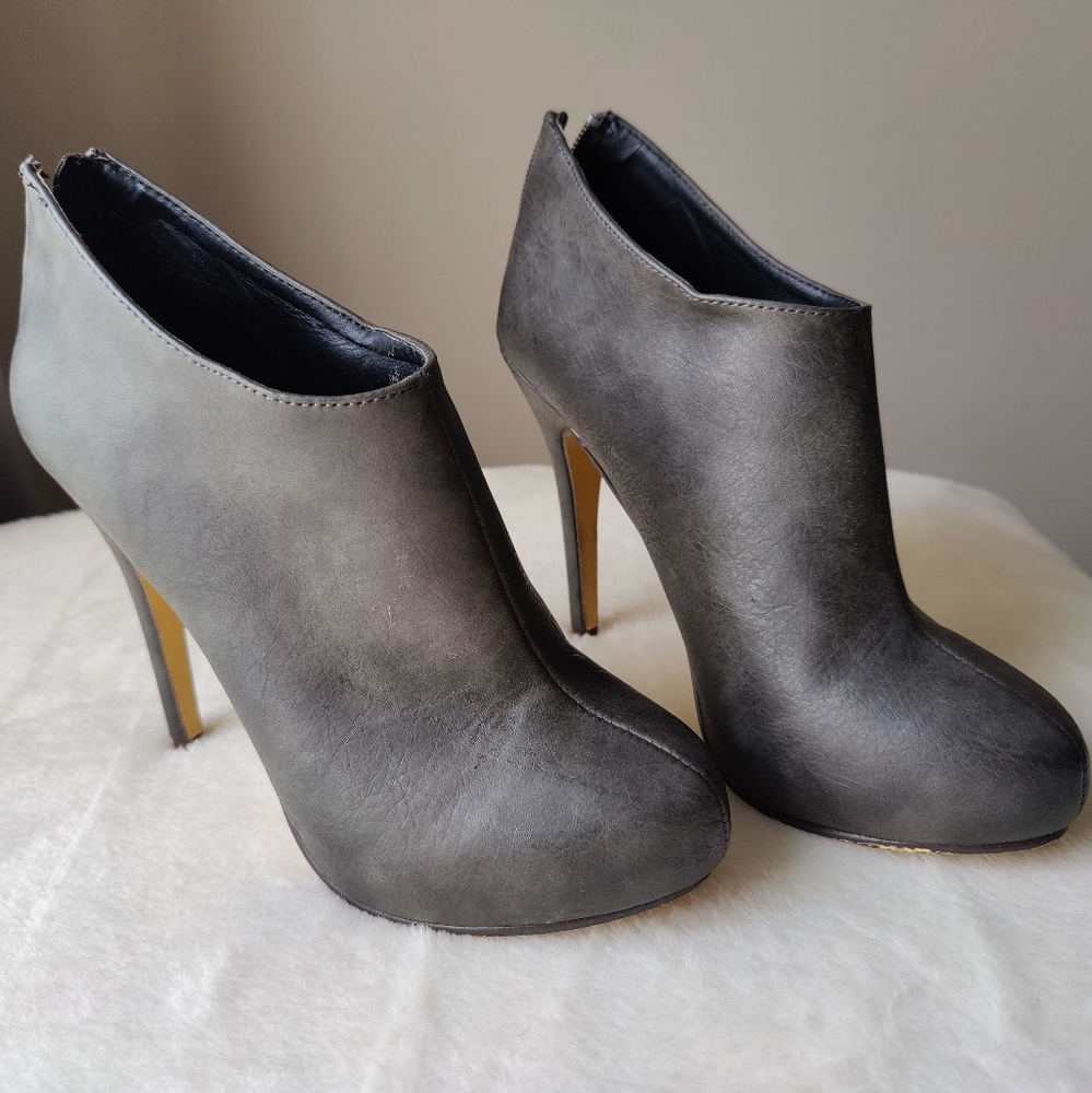 Grey 4.5" Stiletto Heels Sexy Ankle Bootie Michael Antonio Fall Dress Boot